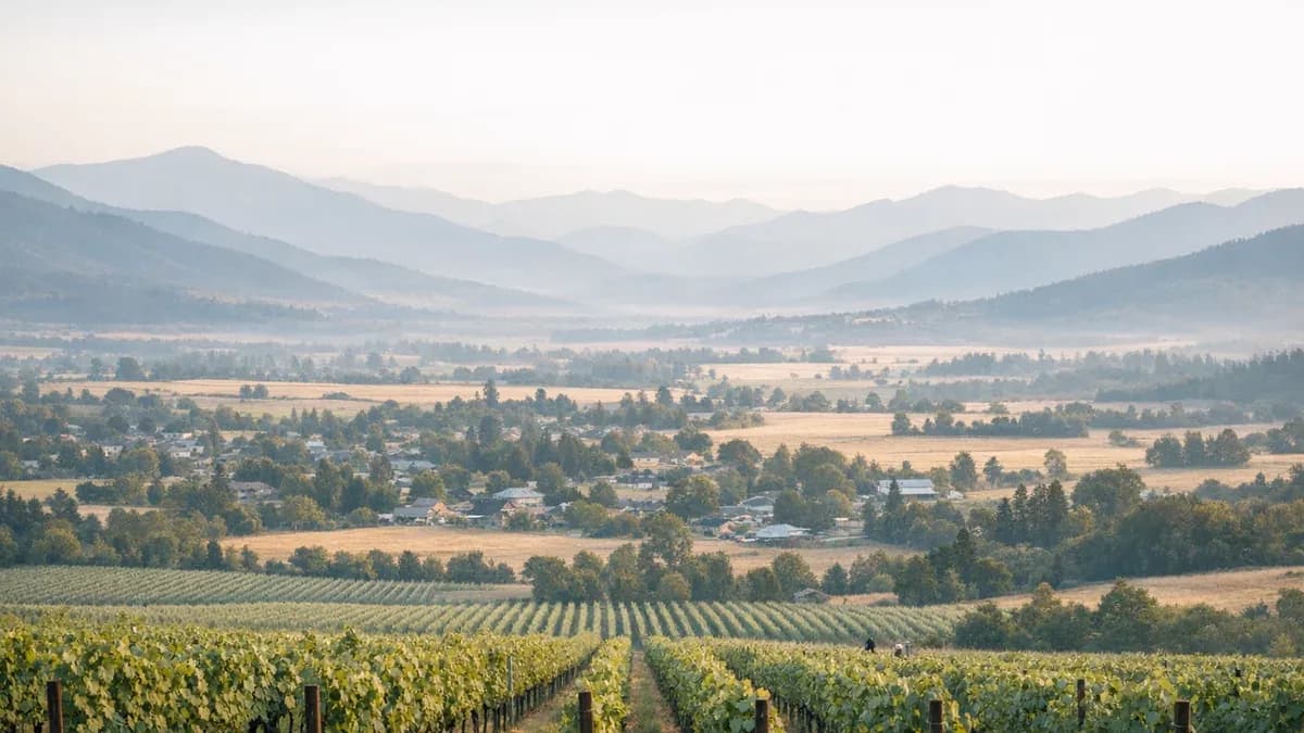 Jackson County, Oregon scenic image for uncontested divorce landing page